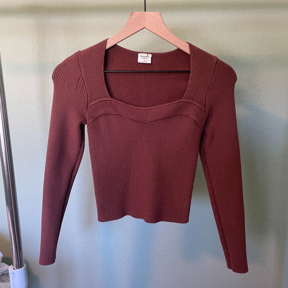 Abercrombie Ottoman Sweetheart-Neckline Sweater - Brown - Size Small
